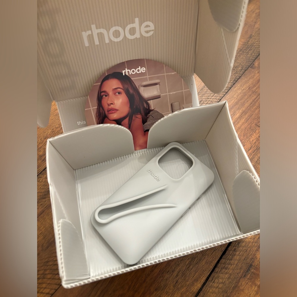 Rhode iPhone 15 Pro phone case